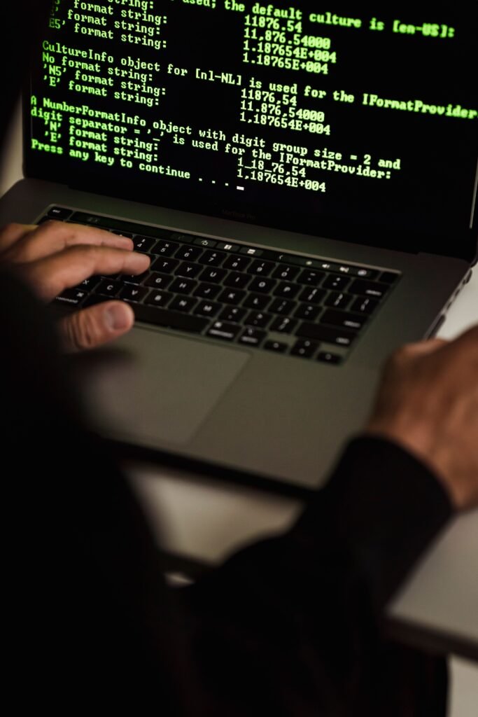 Segurança de conta invadida no site Clique Prático